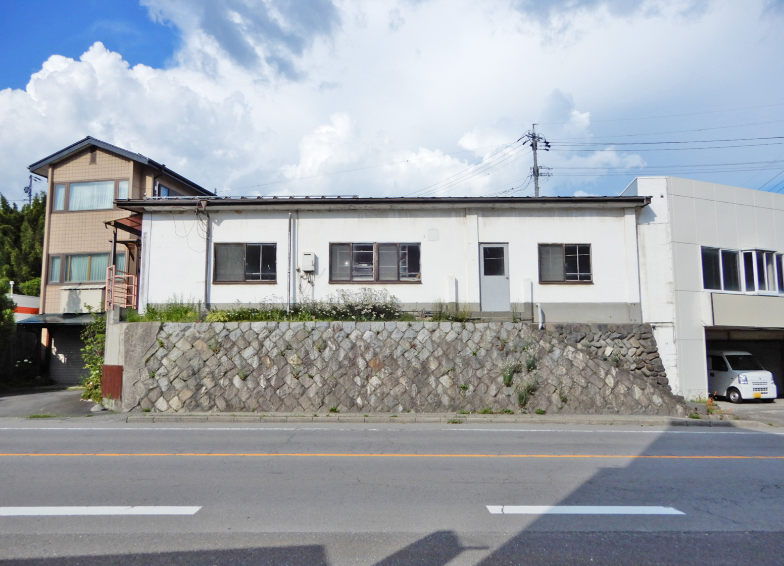 諏訪郡富士見町　居宅・店舗のアイキャッチ画像